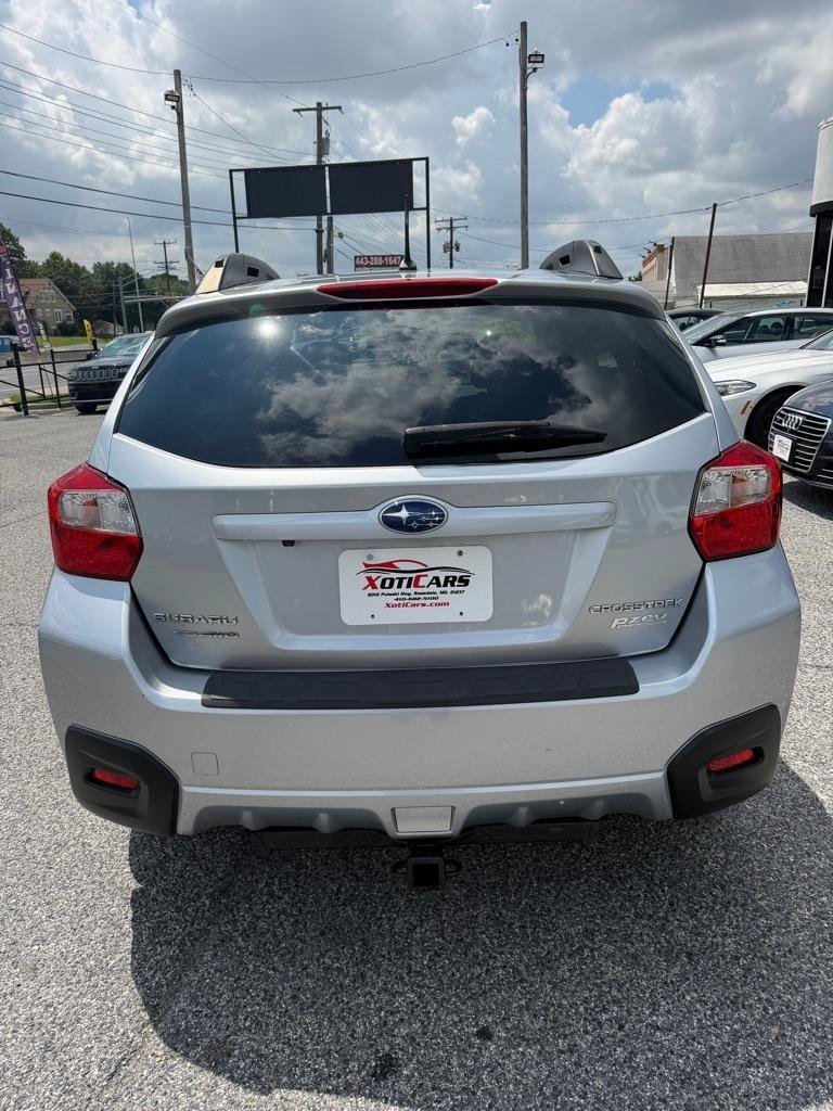 Used 2017 Subaru Crosstrek 2.0i Premium w/ Moonroof Package AWD/4WD image 7