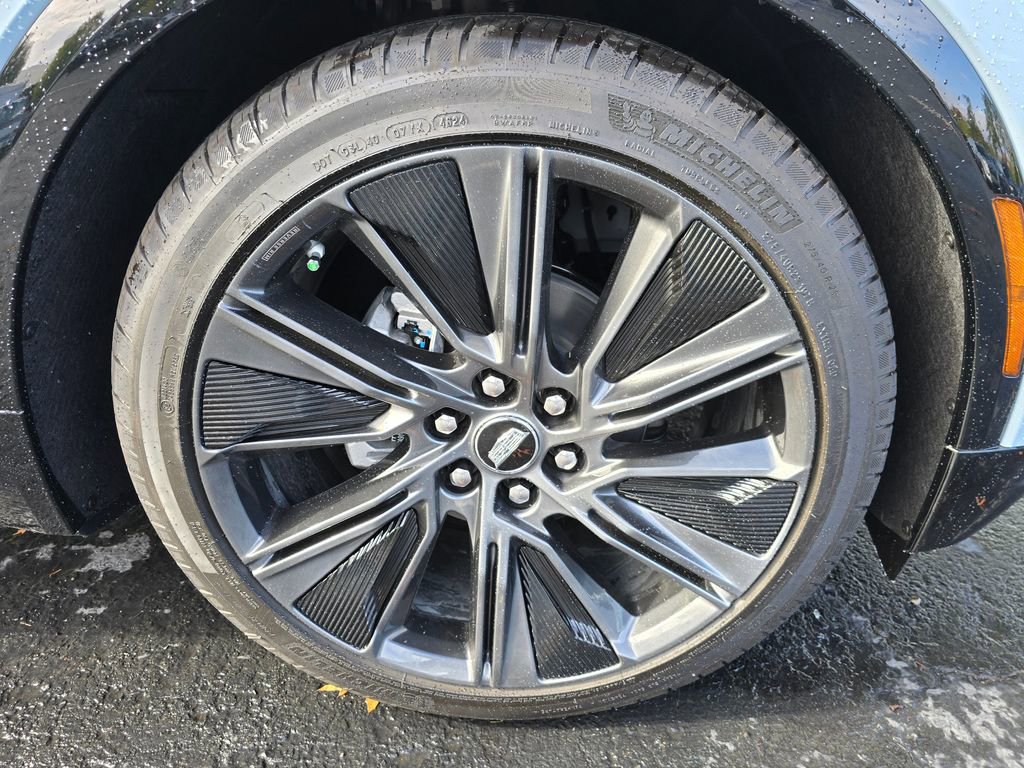 New 2025 Cadillac Lyriq Sport w/ Nappa Leather Package image 9