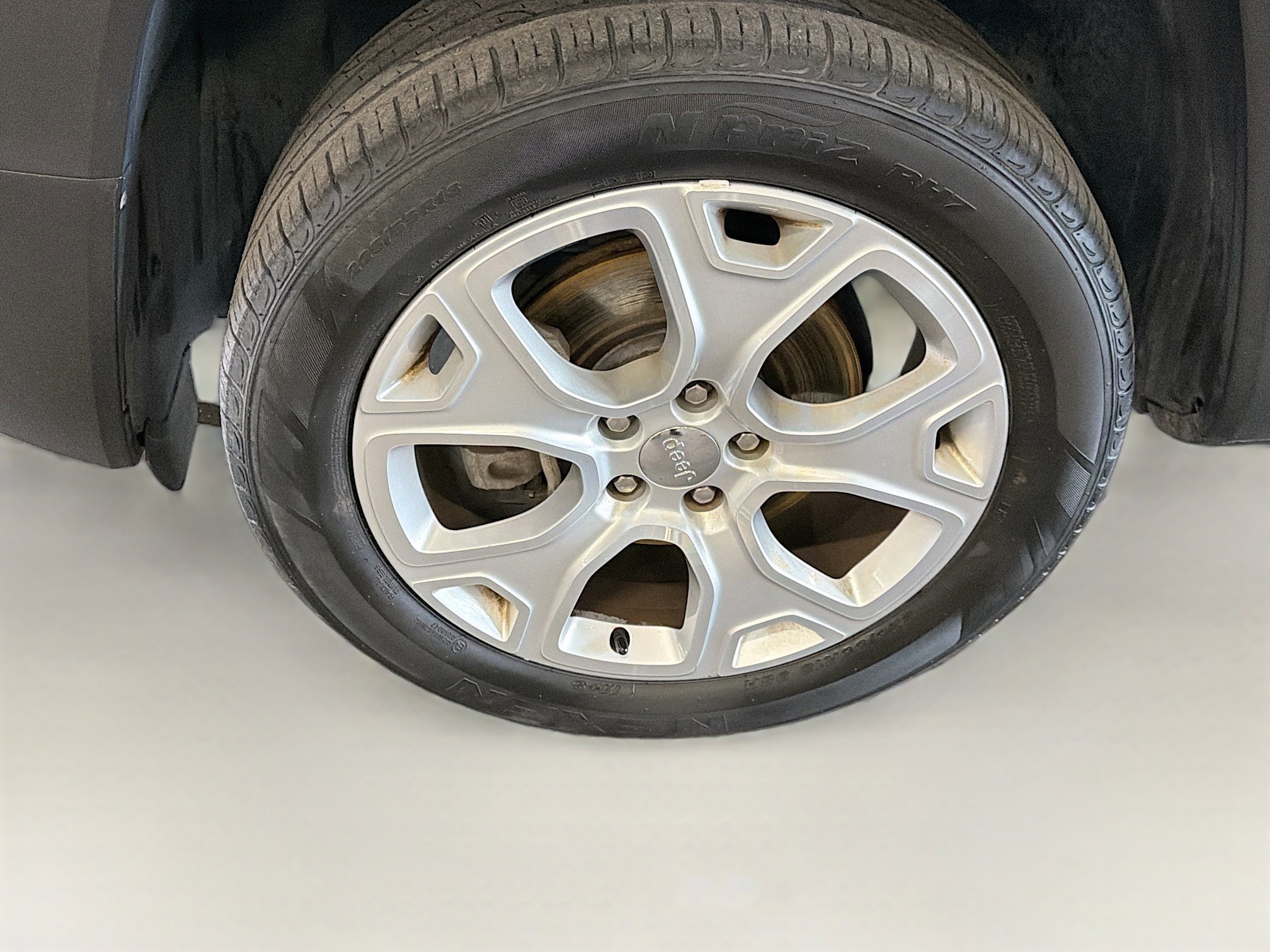 Used 2016 Jeep Renegade Limited AWD/4WD image 11