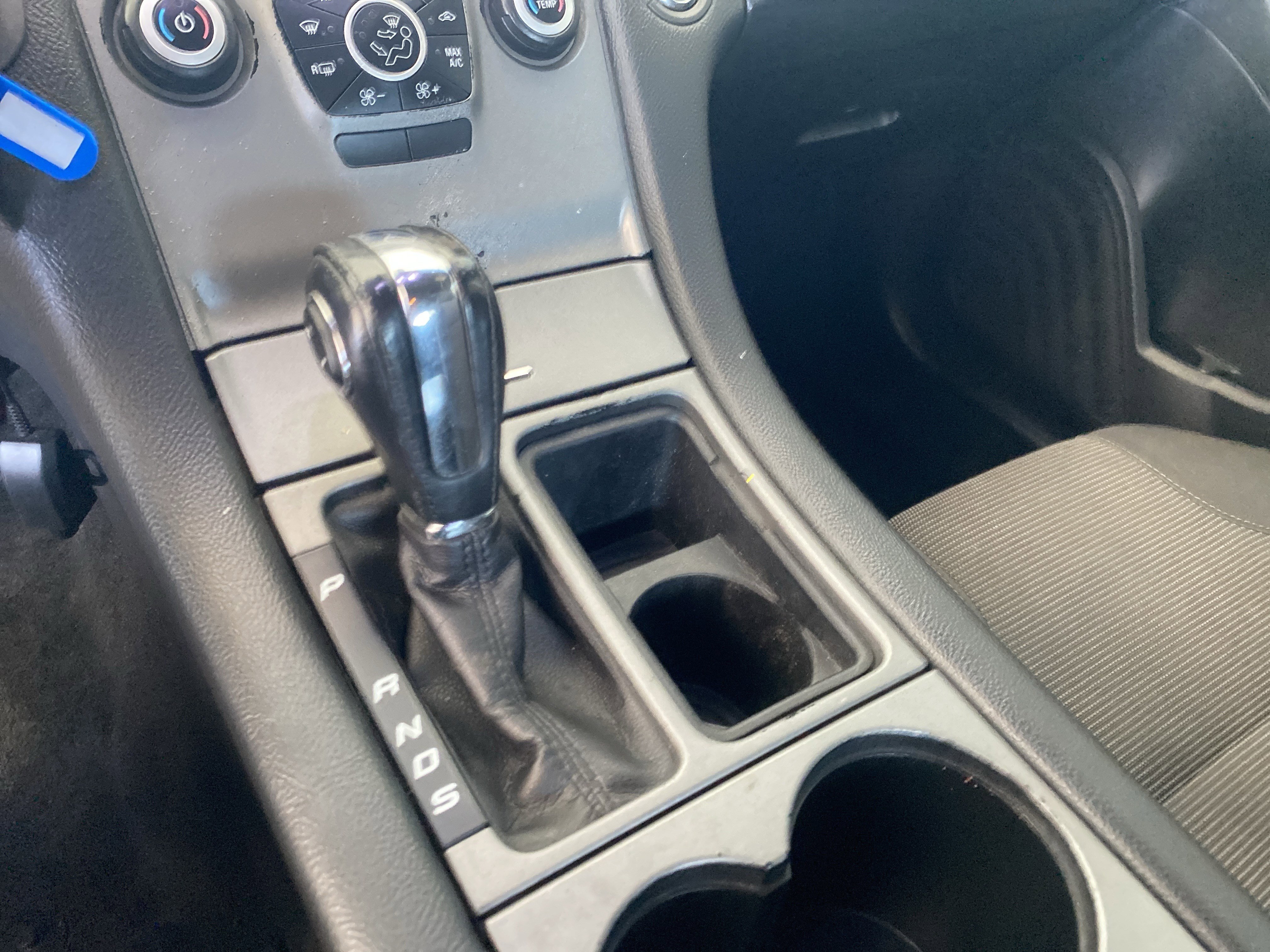 Used 2018 Ford Taurus SEL image 13