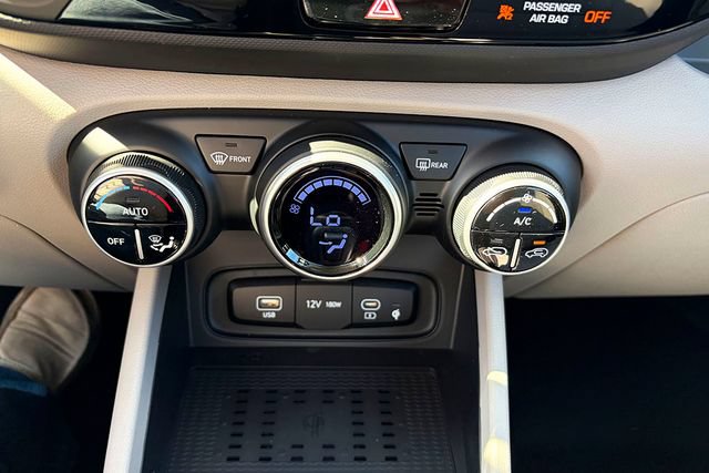 New 2026 Hyundai Venue SEL FWD image 18