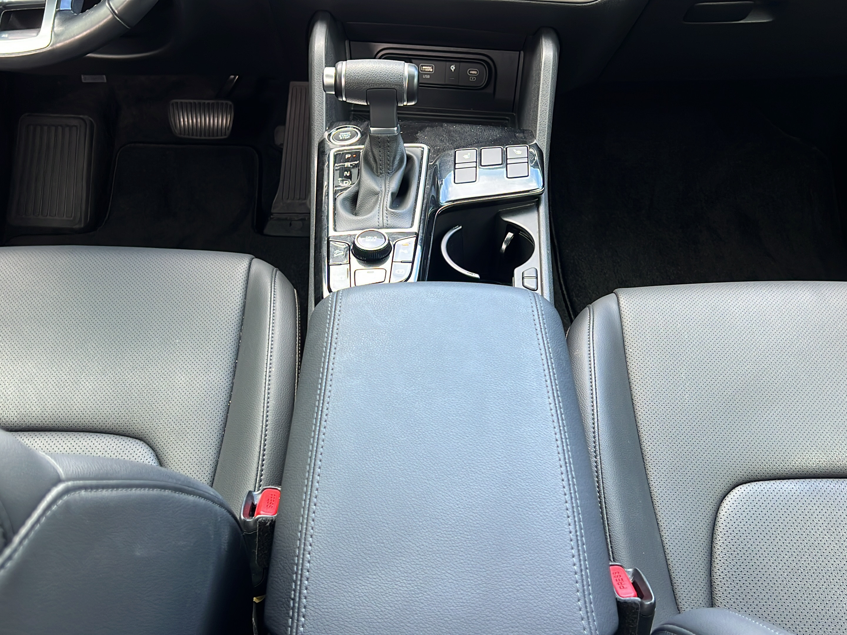 Certified 2023 Kia Sportage EX FWD image 18