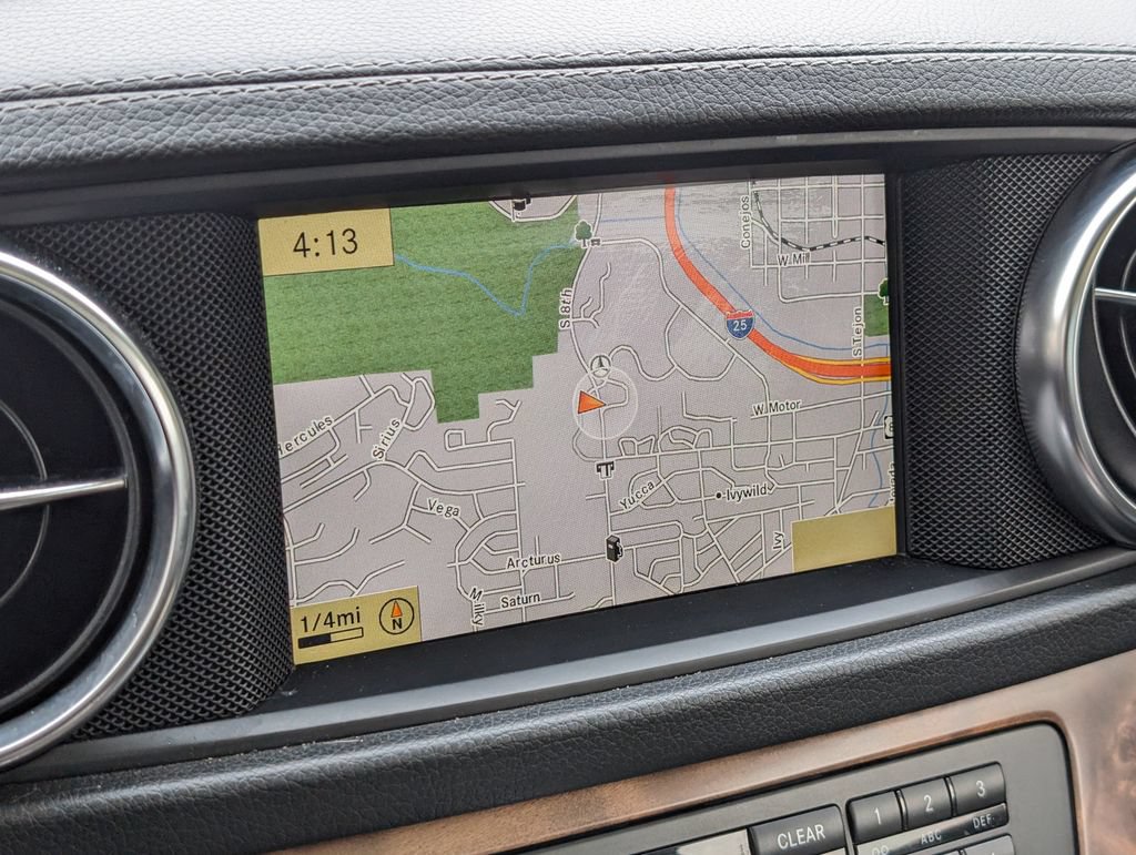 Used 2013 Mercedes-Benz SL 550 image 15