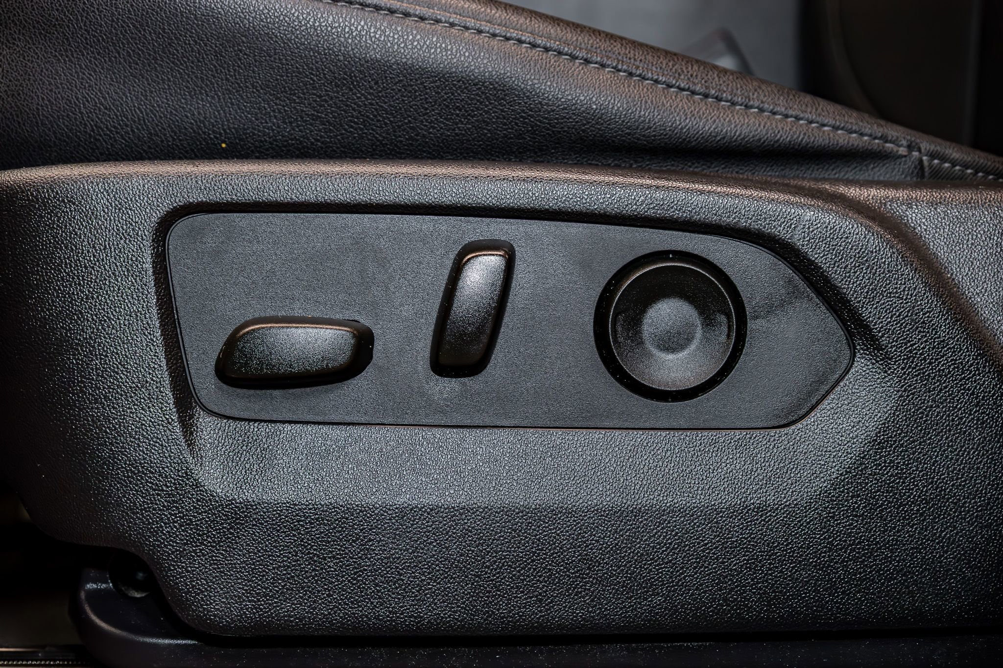 Used 2023 Chevrolet Silverado 1500 LT Trail Boss w/ LT Trail Boss Premium Package image 23