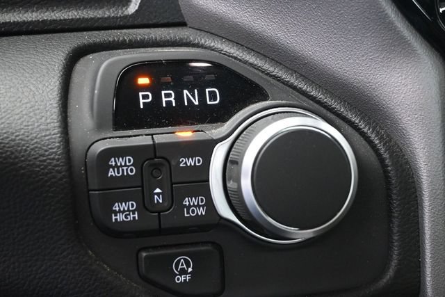 Used 2025 RAM 1500 Big Horn AWD/4WD image 17