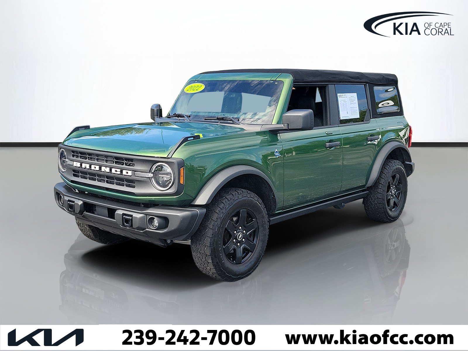 Used 2022 Ford Bronco Black Diamond AWD/4WD image 3