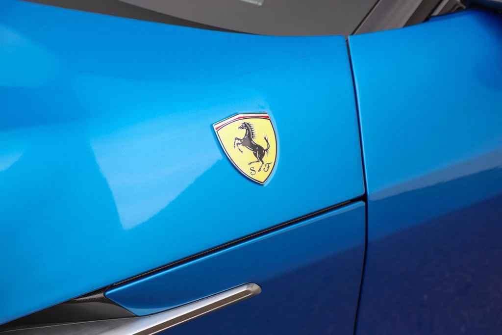 Certified 2025 Ferrari 12Cilindri RWD image 17