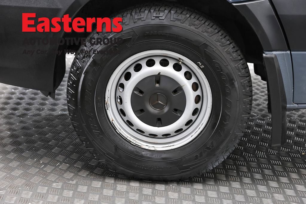 Used 2018 Mercedes-Benz Sprinter 144 Cargo image 29