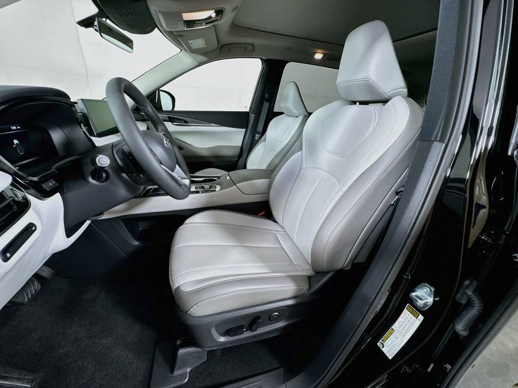 Certified 2026 INFINITI QX60 Pure AWD/4WD image 28