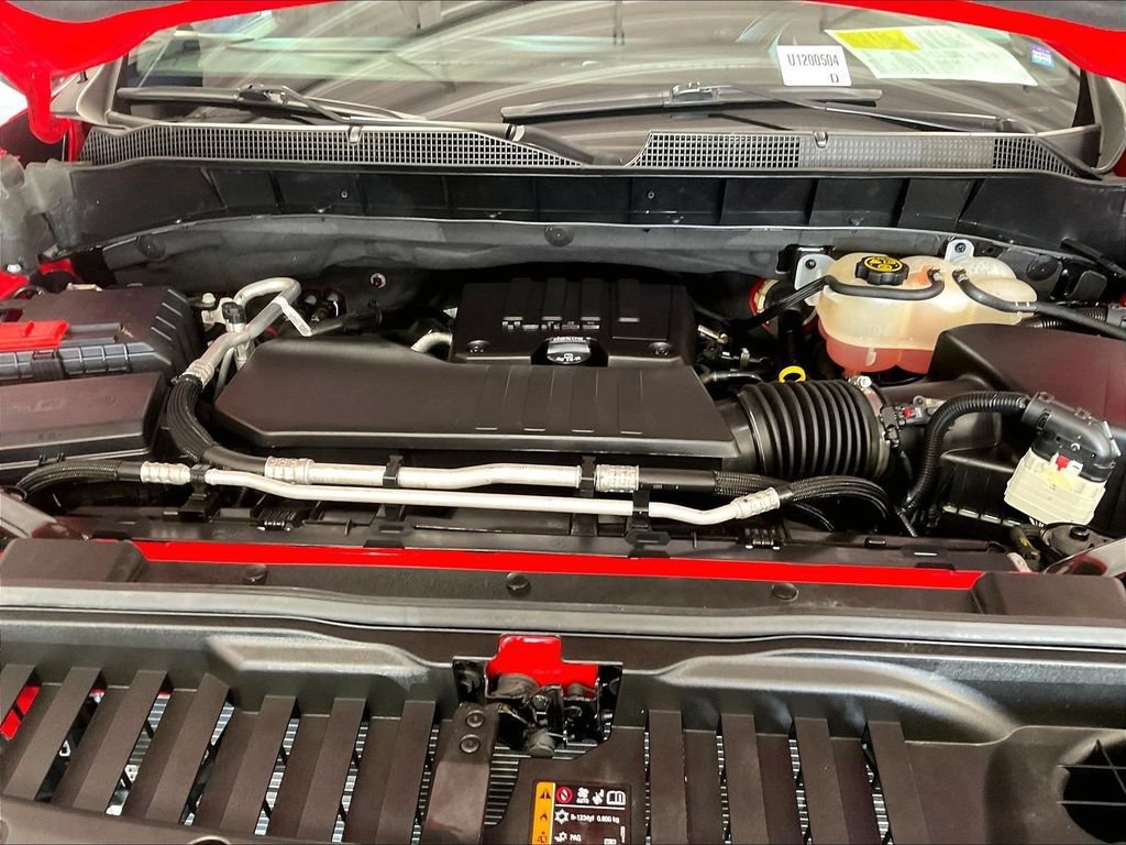 Used 2023 Chevrolet Silverado 1500 LT AWD/4WD image 35