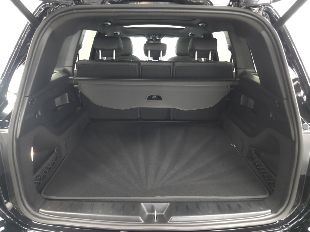 Certified 2026 Mercedes-Benz GLB 250 4MATIC image 28
