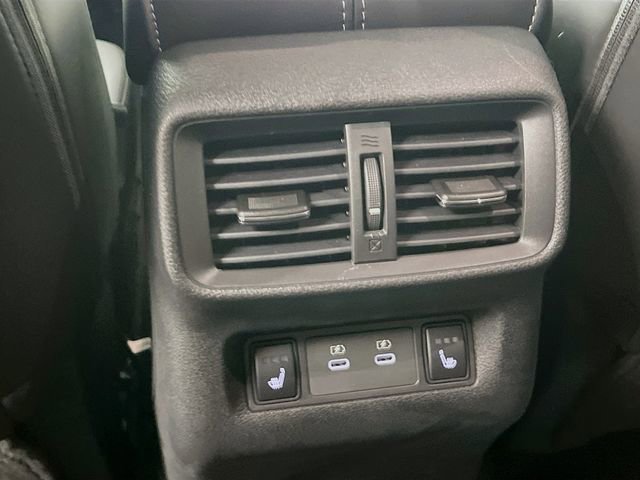 New 2026 Nissan Murano Platinum w/ Technology Package image 16