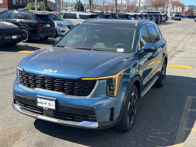 Used 2025 Kia Sorento EX w/ EX Panoramic Sunroof Package image 3