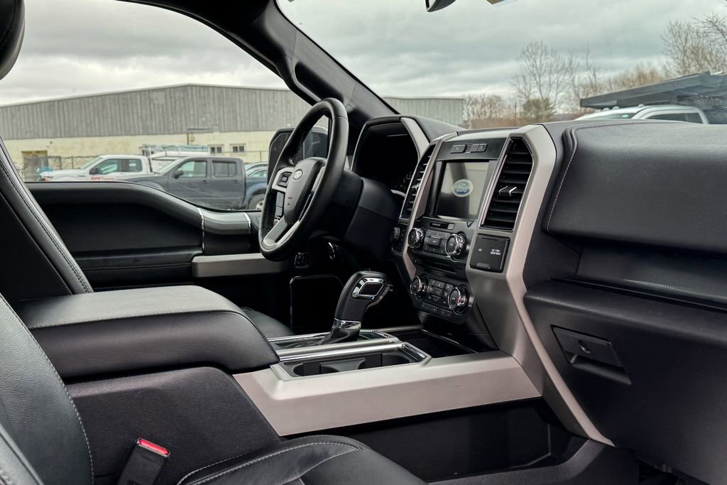 Certified 2017 Ford F150 Lariat image 15