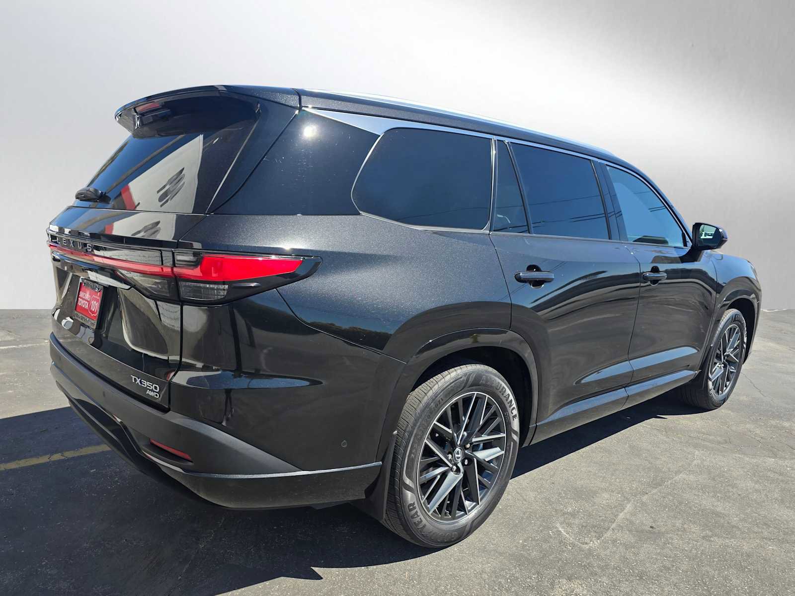 Used 2024 Lexus TX 350 AWD w/ Technology Package image 3