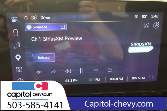 Used 2025 Chevrolet Equinox RS AWD/4WD image 25
