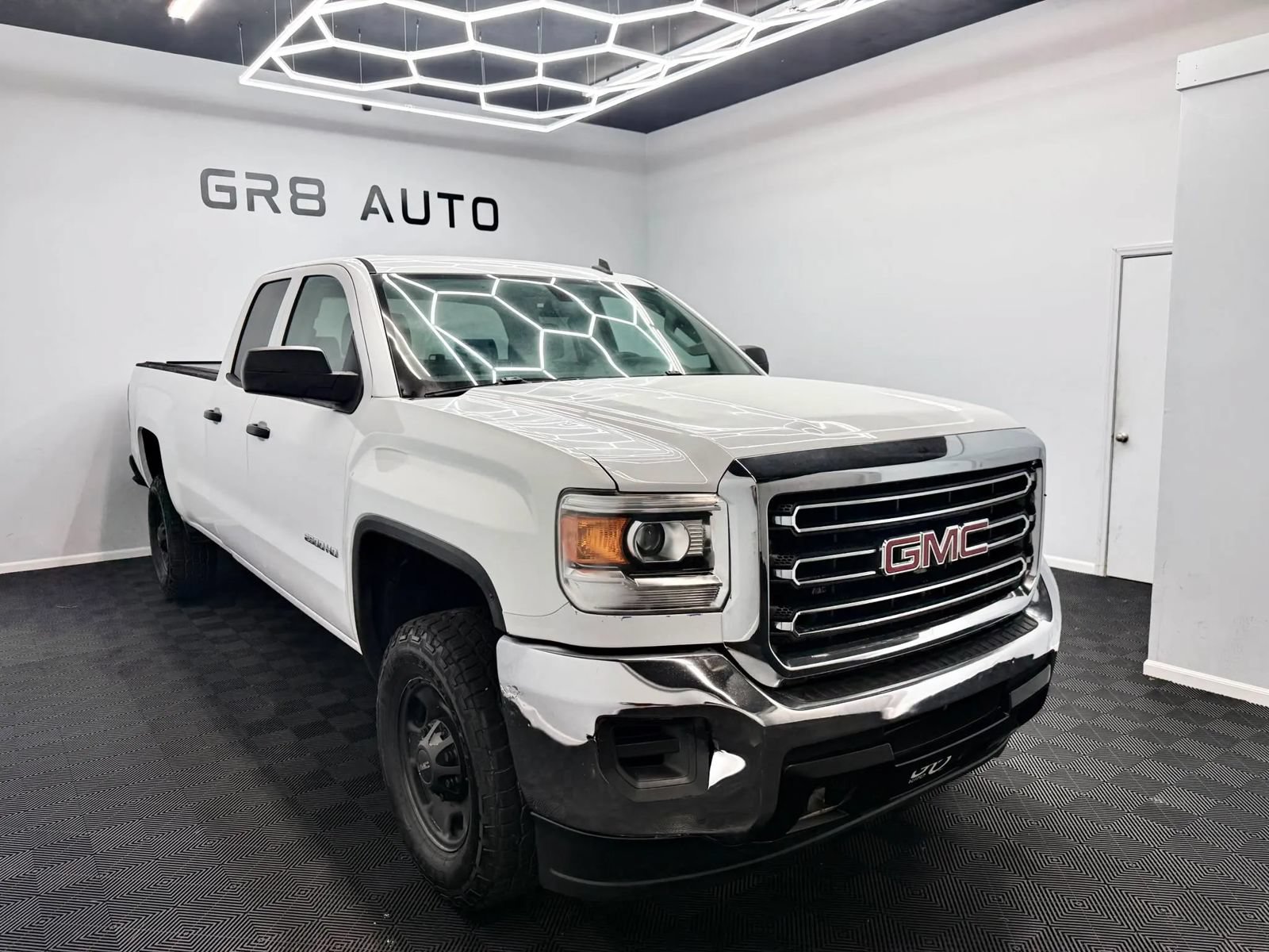 Used 2015 GMC Sierra 2500 4x4 Double Cab image 12