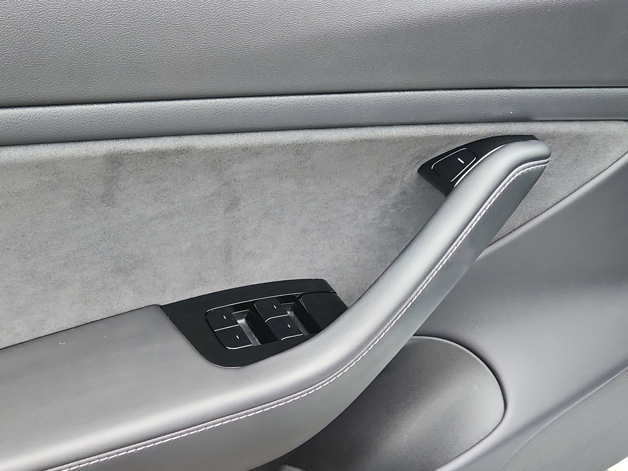 Used 2019 Tesla Model 3 Long Range image 10