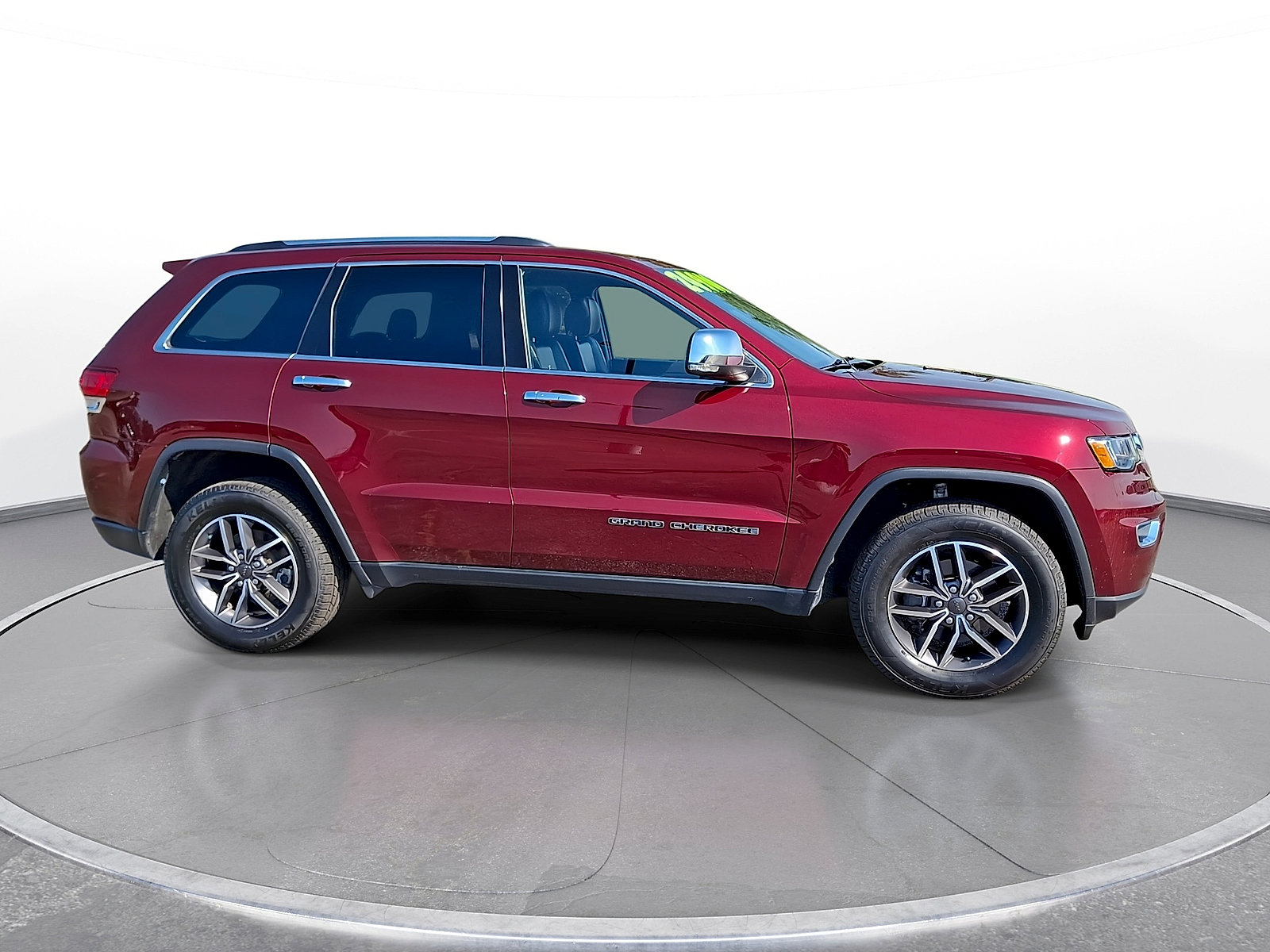 Used 2020 Jeep Grand Cherokee Limited AWD/4WD image 9