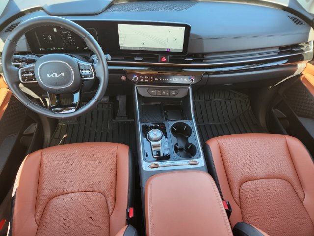 Certified 2026 Kia Carnival SX Prestige FWD image 28