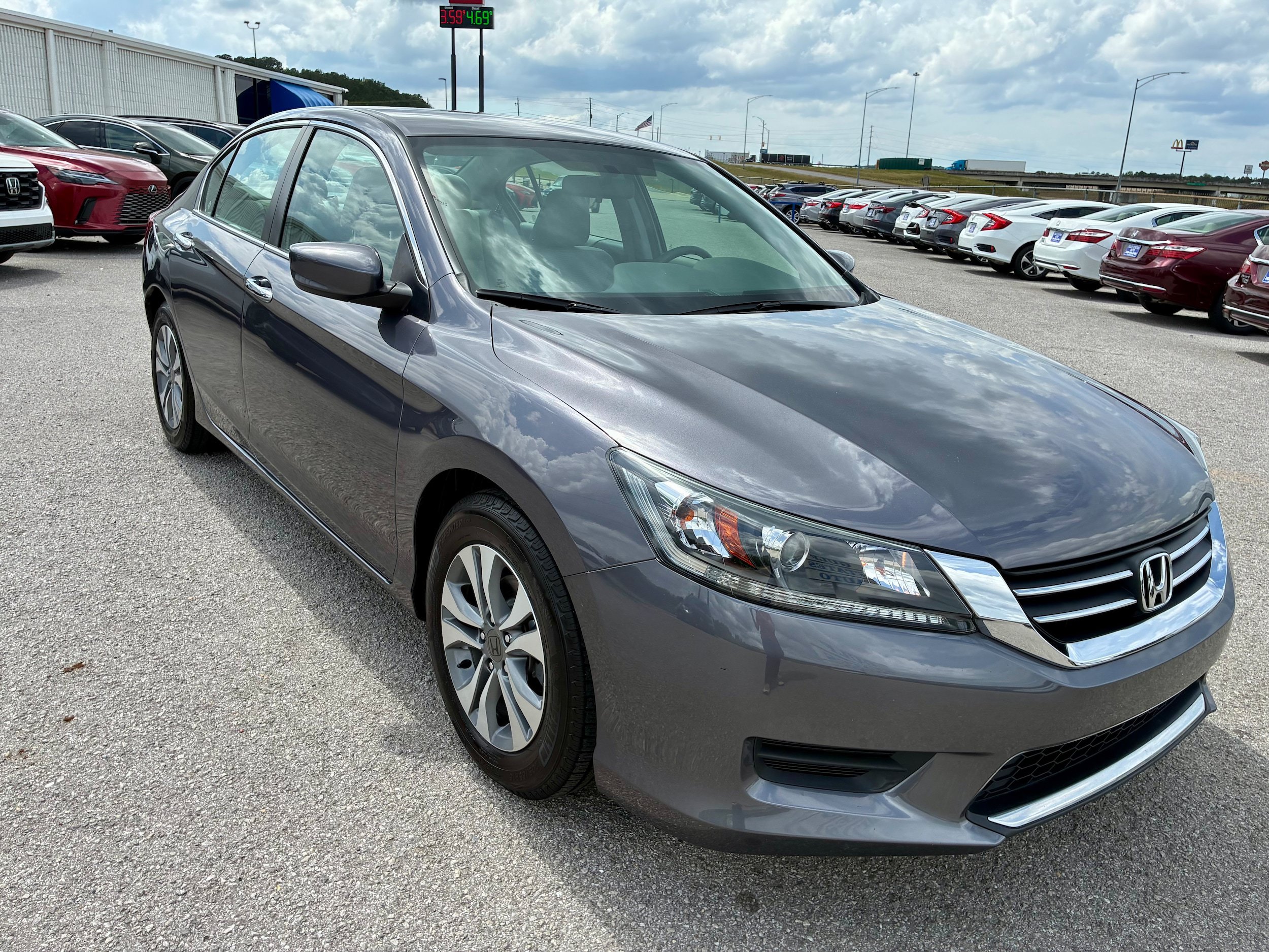 Used 2015 Honda Accord LX image 8