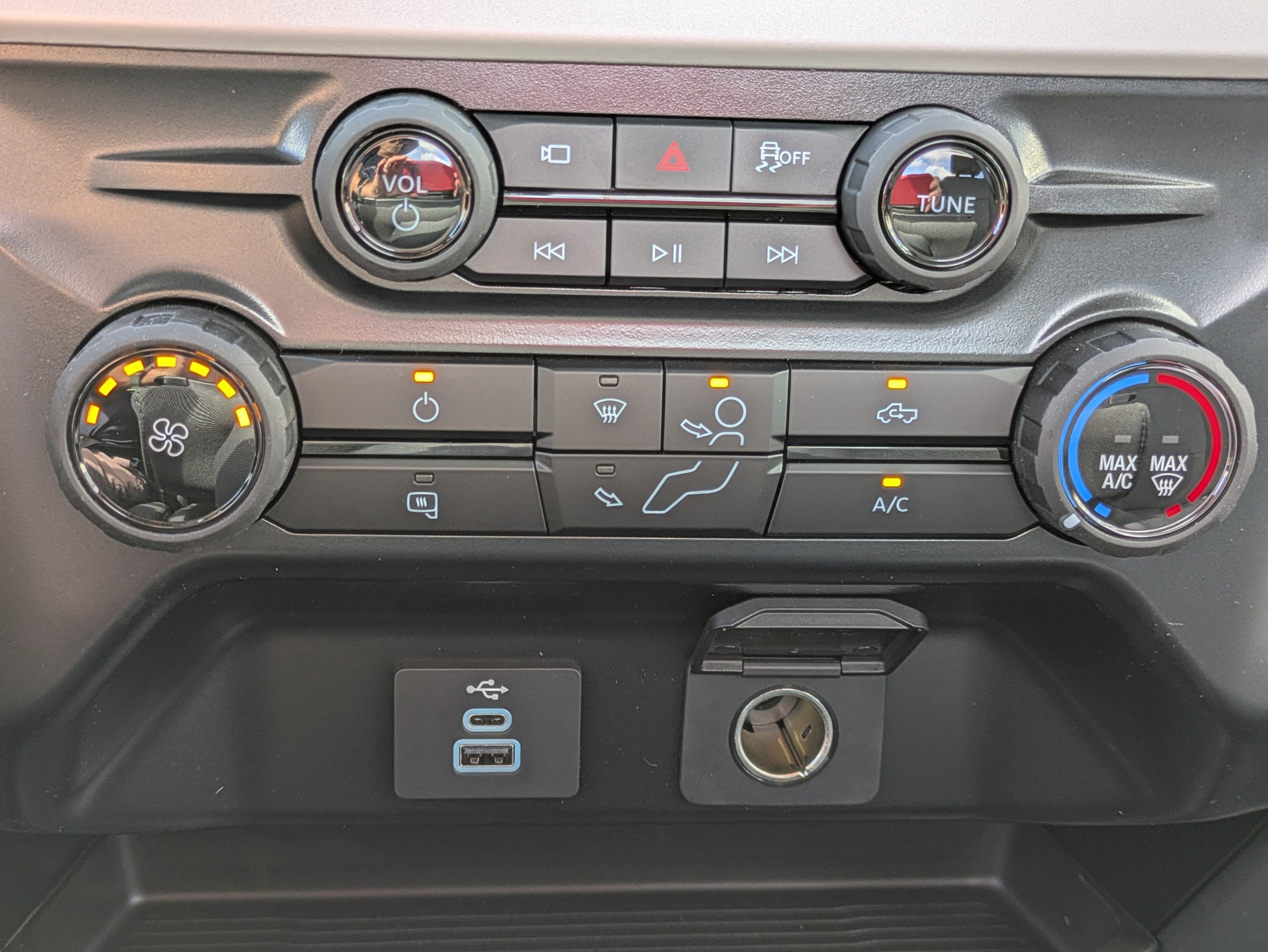 Used 2025 Ford F350 XL w/ 360-Degree Camera Package RWD image 17