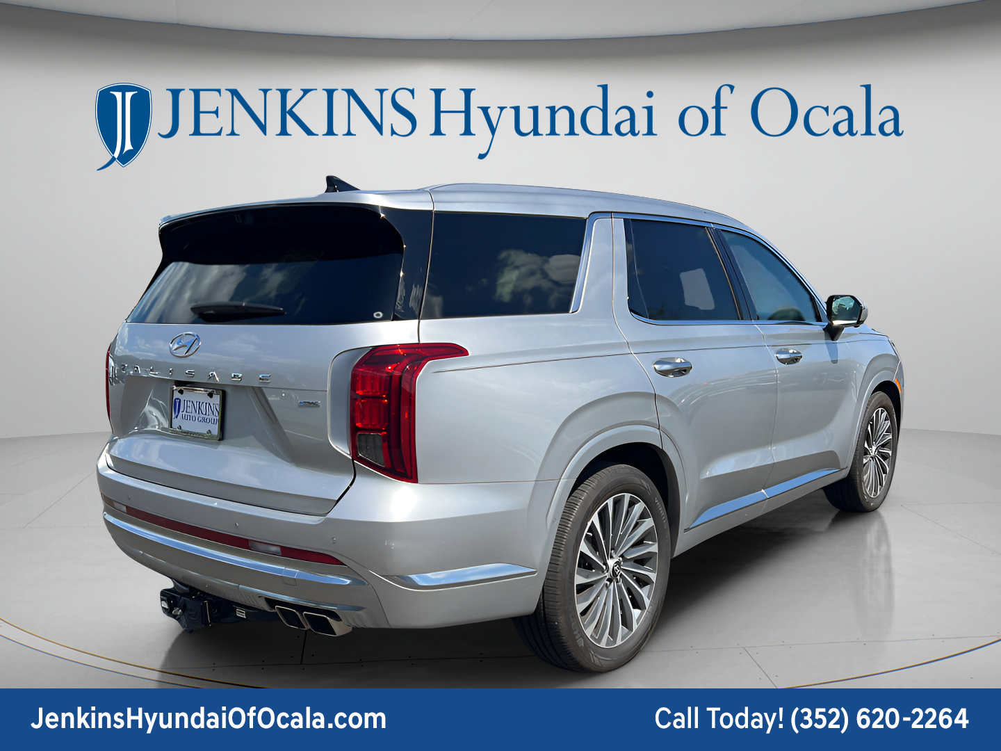 Used 2024 Hyundai Palisade Calligraphy AWD/4WD image 3