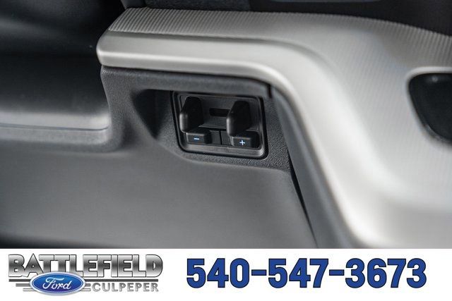 New 2026 Ford Expedition Active image 30