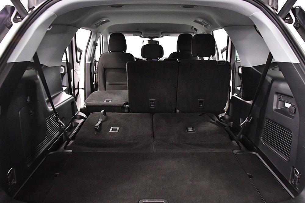 Used 2022 Ford Explorer XLT image 30