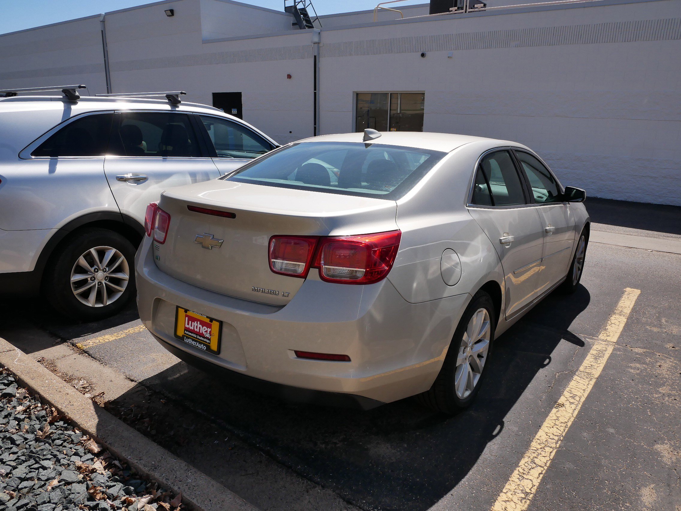 Used 2015 Chevrolet Malibu LT FWD image 5