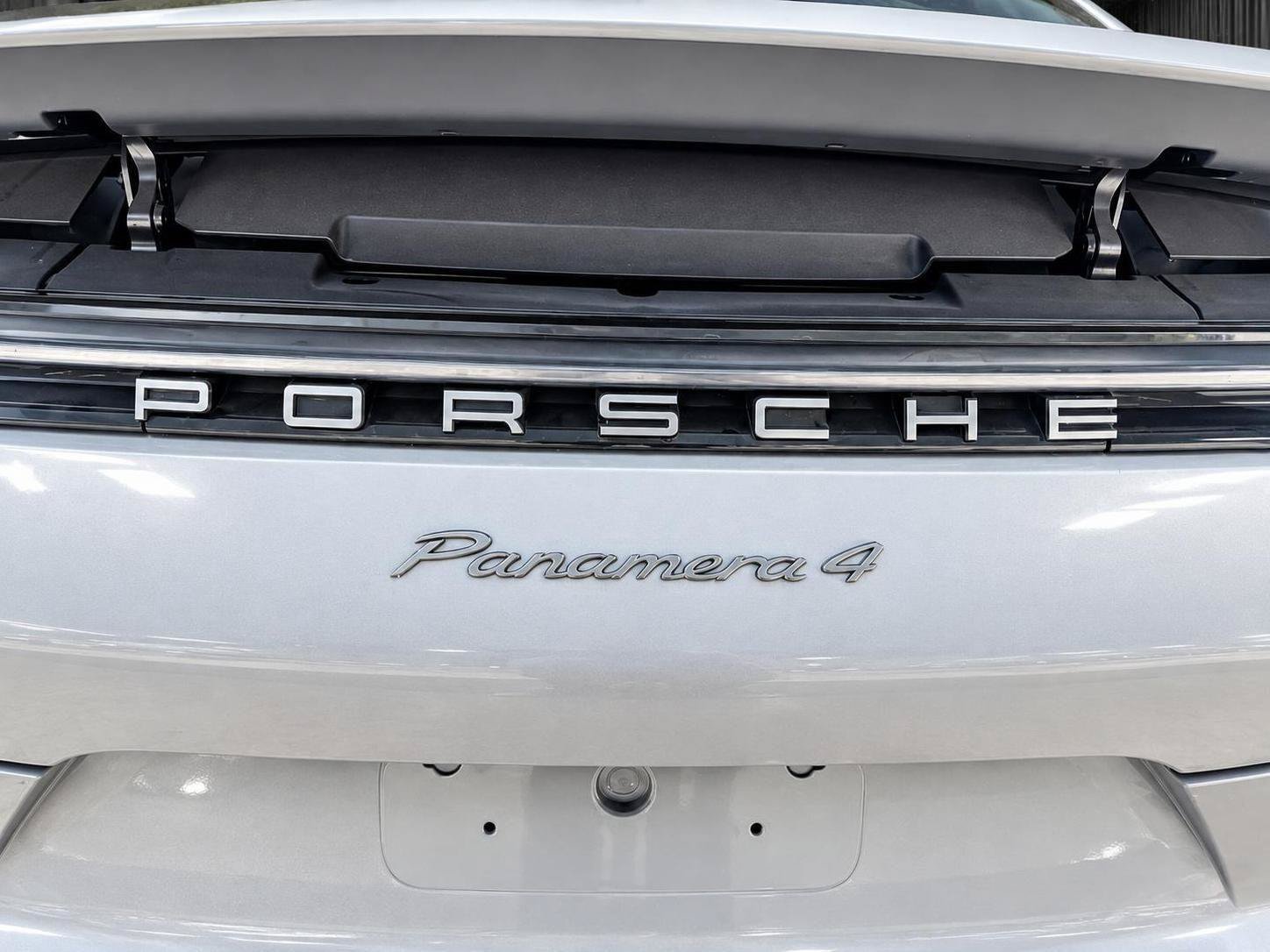 Used 2023 Porsche Panamera 4 Platinum Edition AWD/4WD image 26