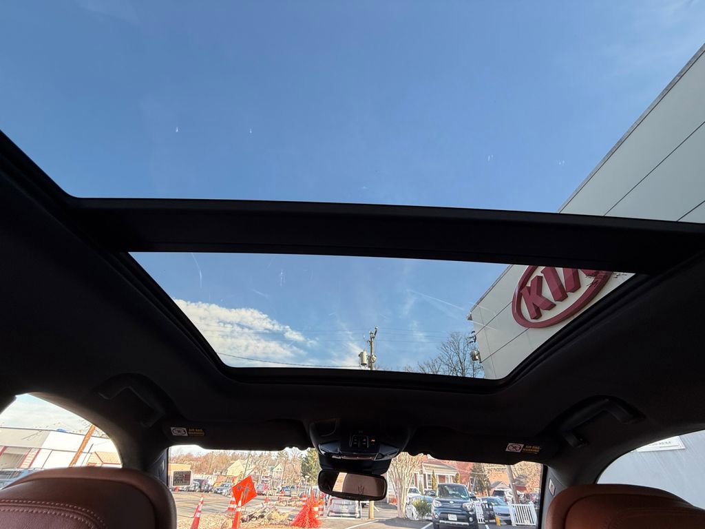 Used 2020 Maserati Levante S image 26