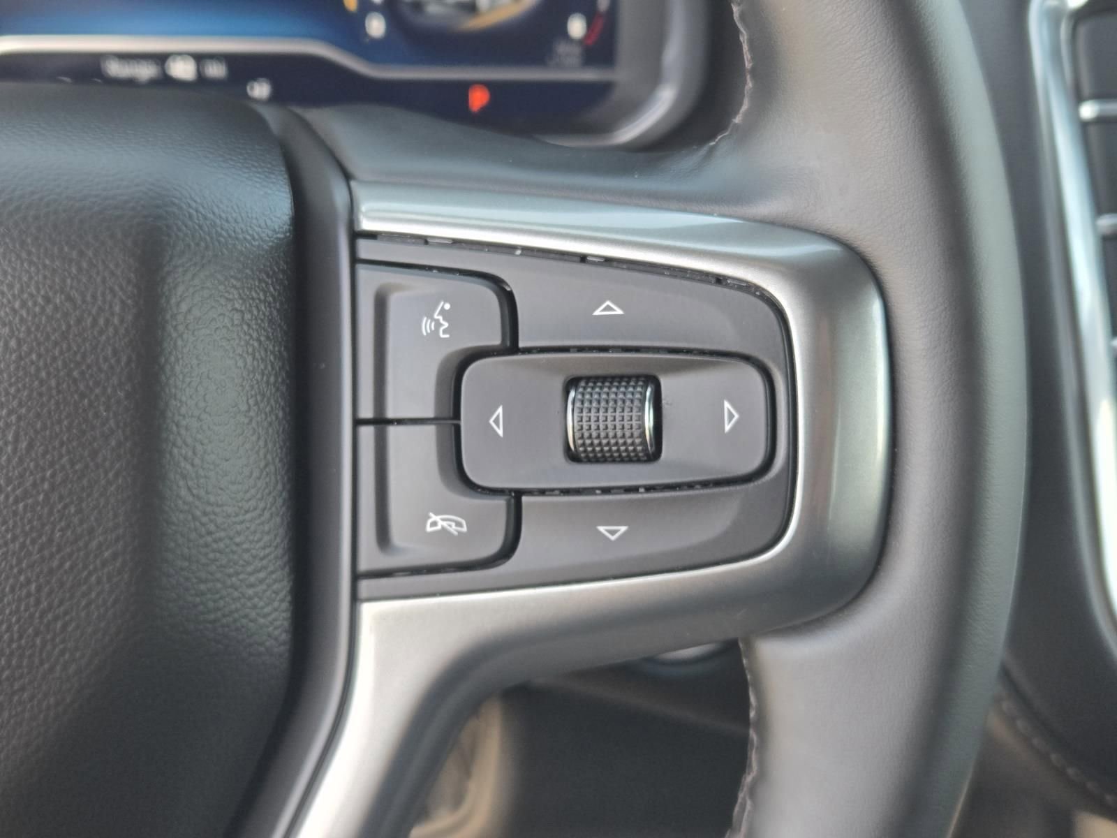 Used 2024 Chevrolet Tahoe LT image 21