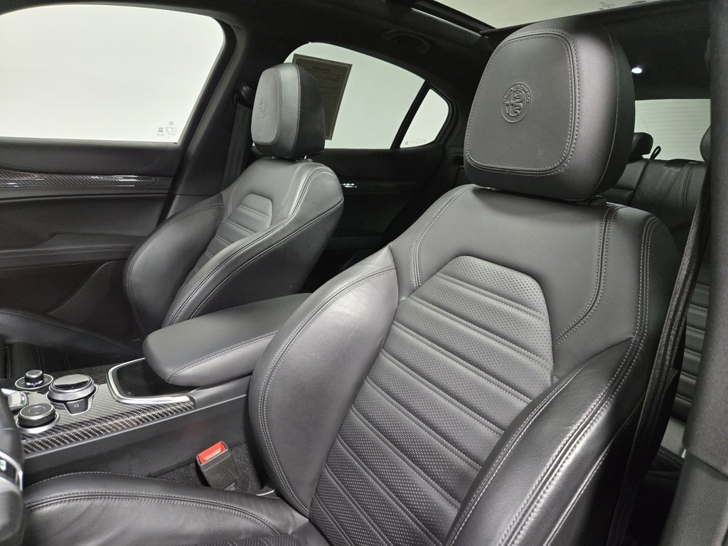 Used 2022 Alfa Romeo Stelvio Quadrifoglio w/ Active Assist Plus Package image 12