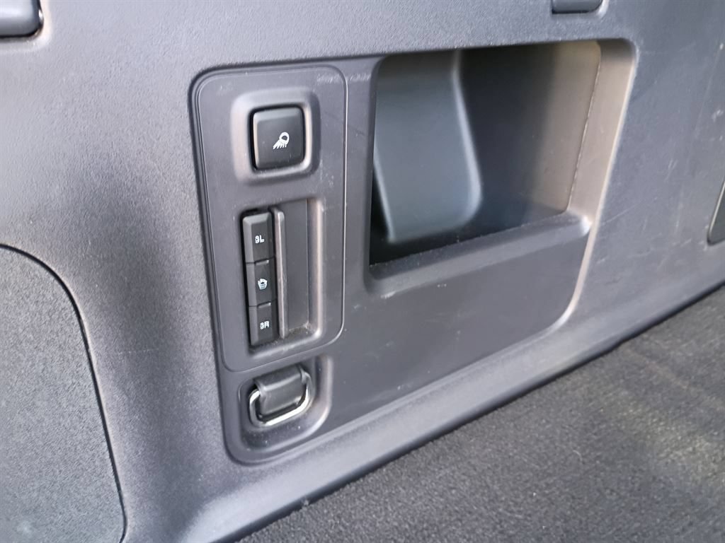 Used 2025 Ford Expedition Max Active RWD image 5