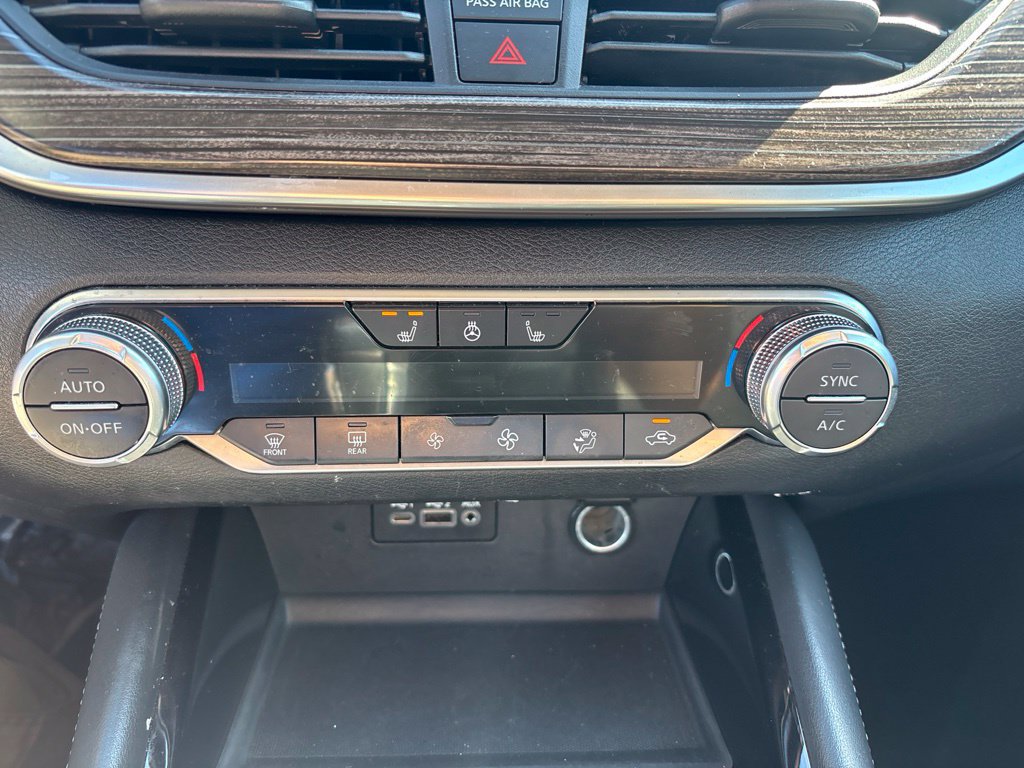 Used 2022 Nissan Altima 2.5 SL FWD image 22