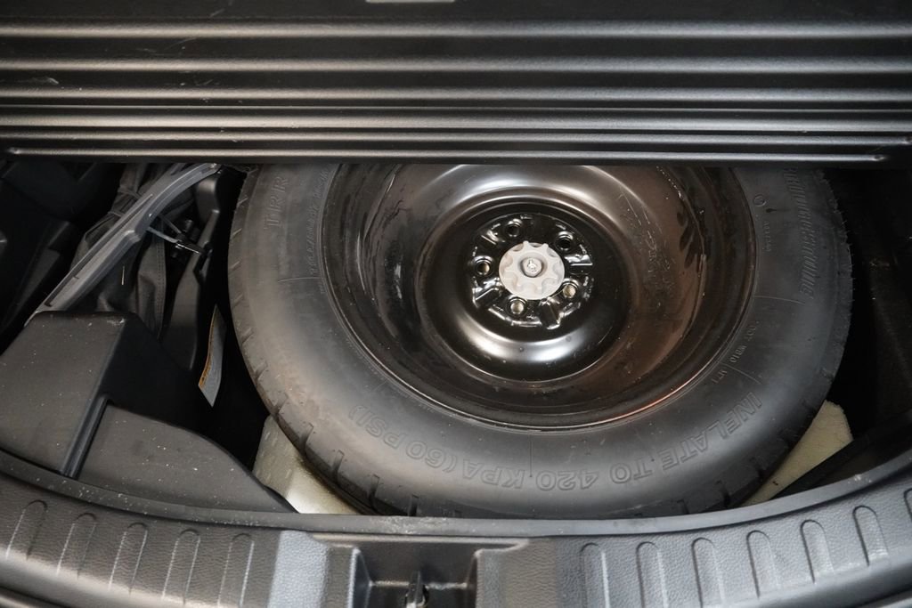 Used 2018 Toyota RAV4 Limited w/ All Weather Liner Package image 11