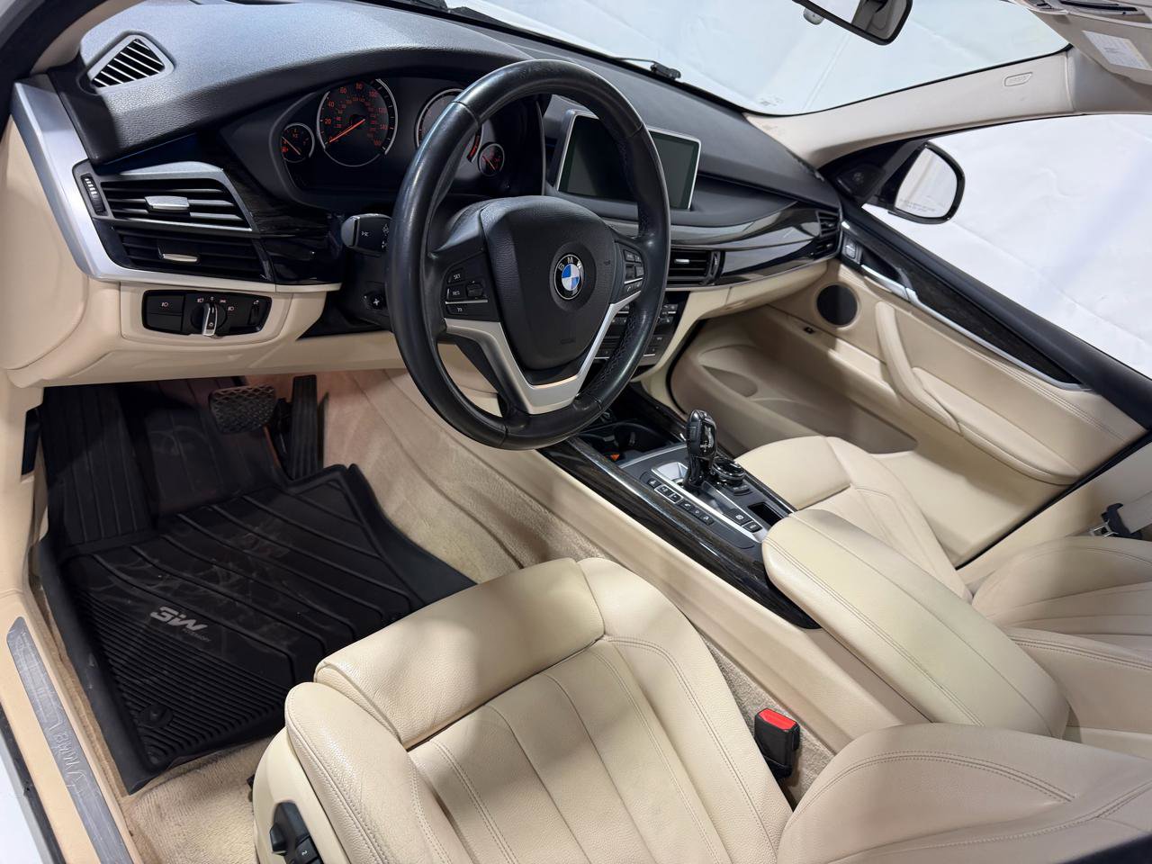 Used 2014 BMW X5 xDrive50i AWD/4WD image 24