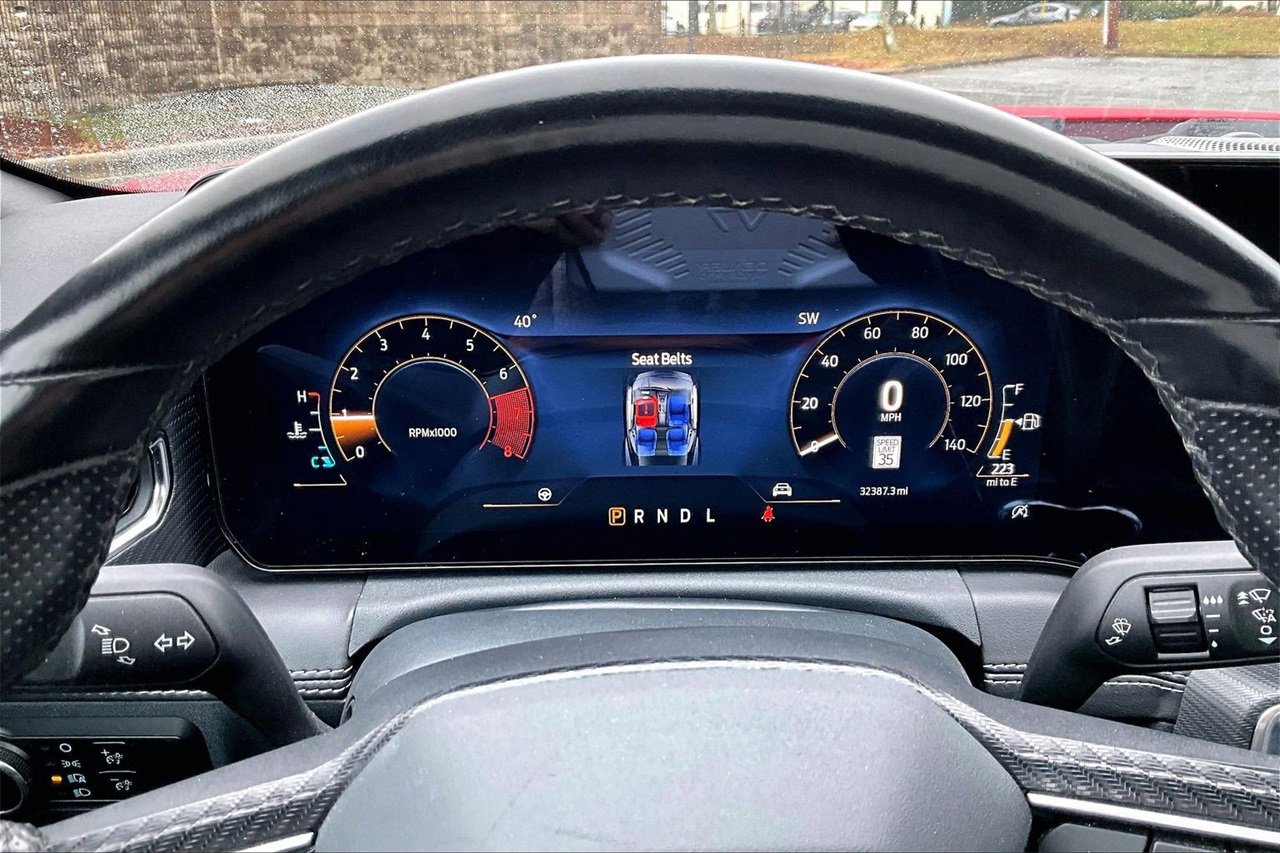 Used 2024 Ford Mustang Premium image 9