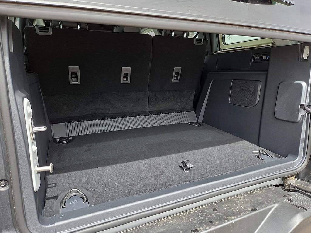 New 2026 Ford Bronco Raptor w/ Interior Carbon Fiber Pack image 8