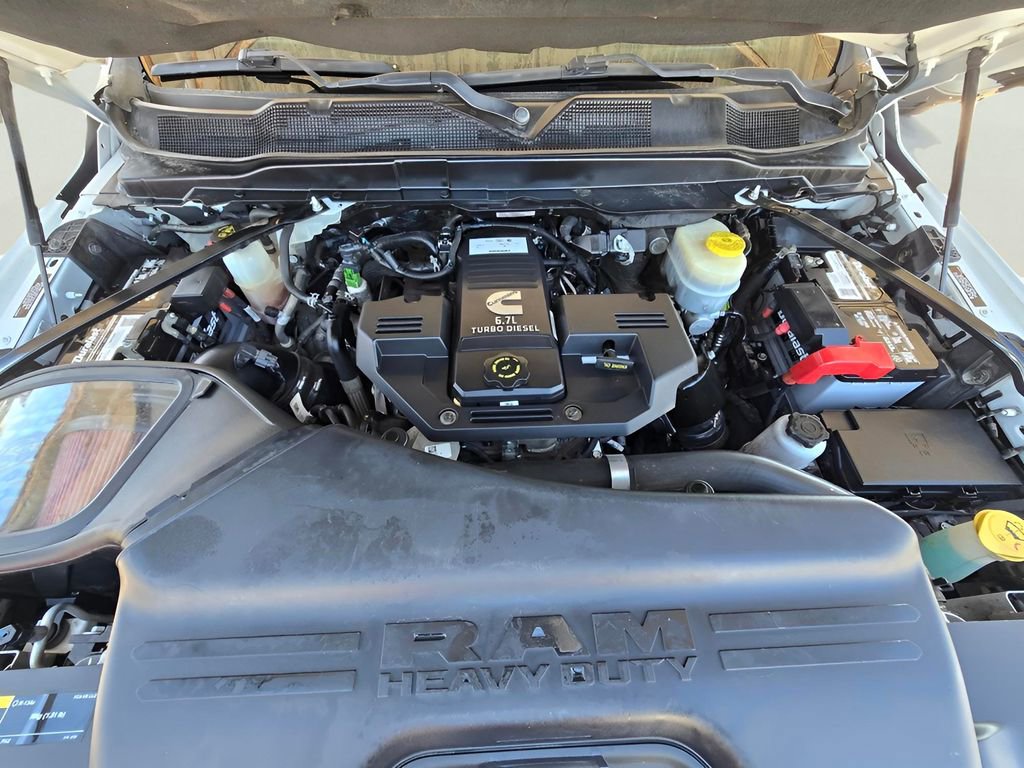 Used 2020 RAM 2500 Laramie w/ Chrome Appearance Group image 45