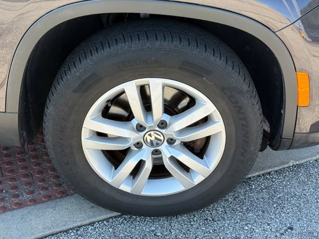 Used 2016 Volkswagen Tiguan S AWD/4WD image 8