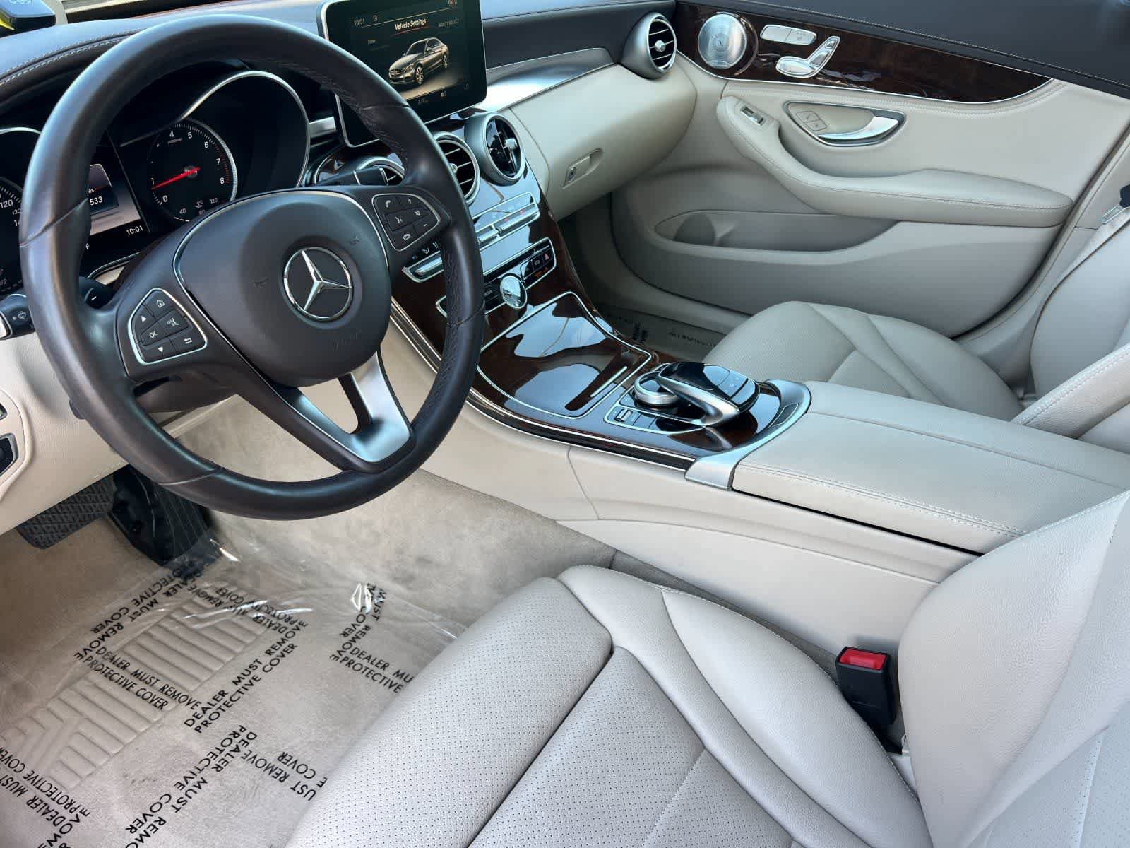 Used 2015 Mercedes-Benz C 300 4MATIC Sedan image 12