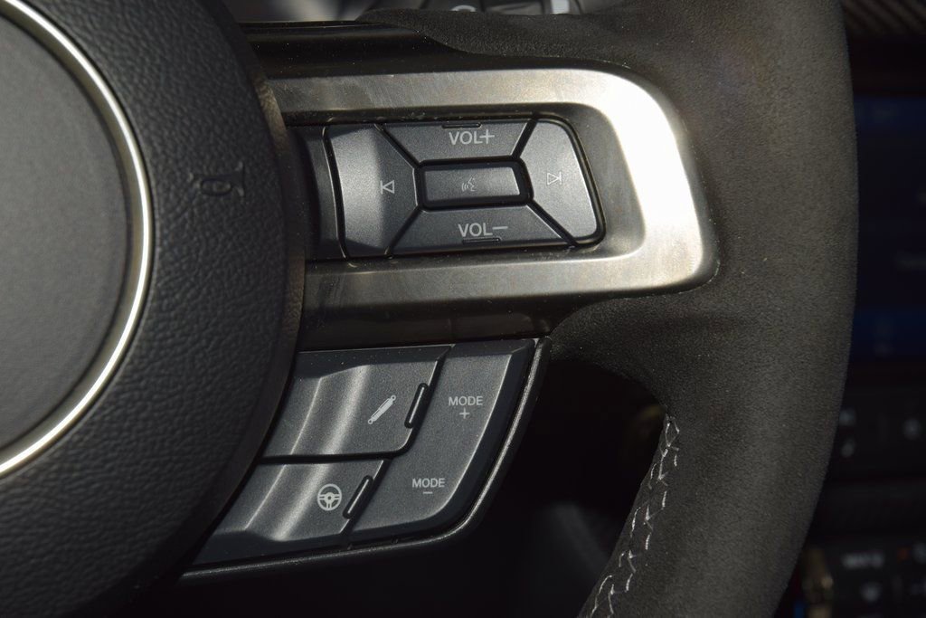 Used 2020 Ford Mustang Shelby GT350 w/ Technology Package image 38