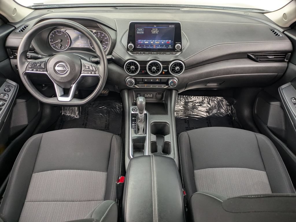 Used 2025 Nissan Sentra SV FWD image 25