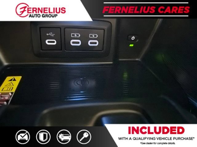 Used 2023 Toyota Venza Nightshade AWD/4WD image 38