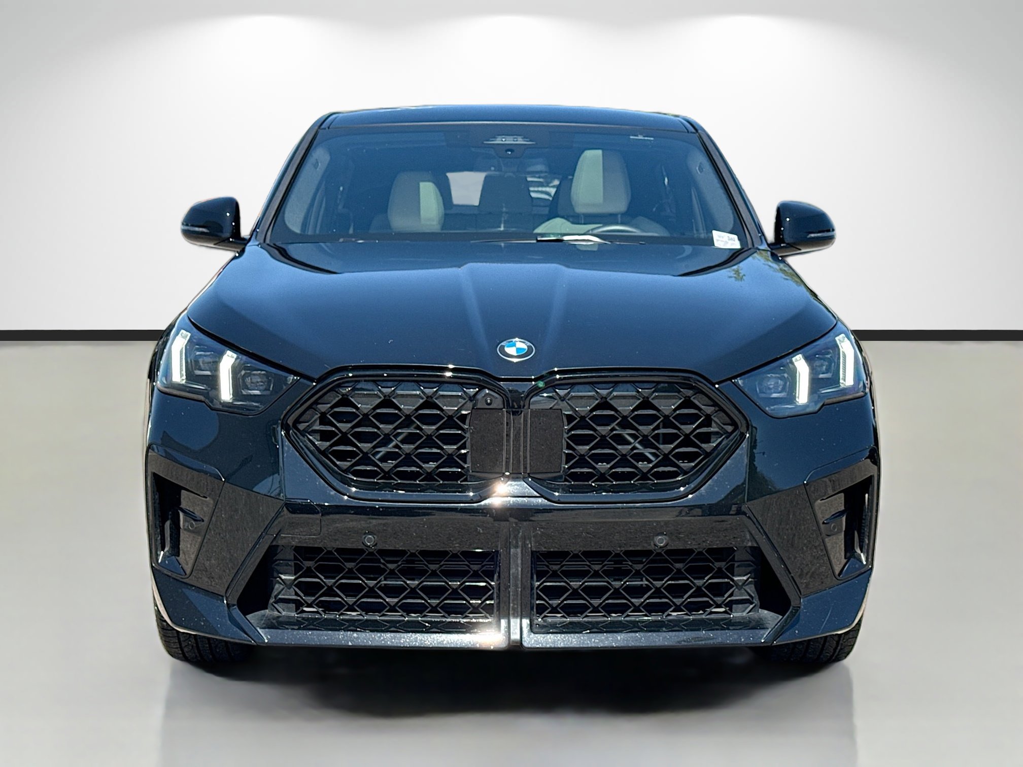 Used 2026 BMW X2 xDrive28i image 8