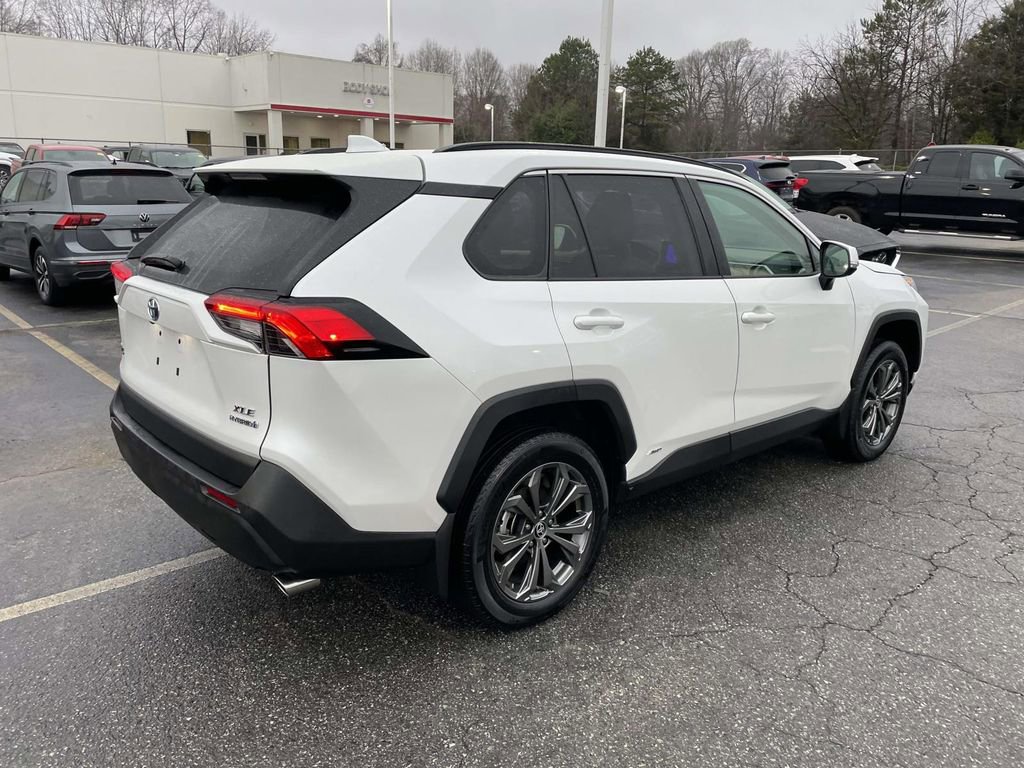 Used 2024 Toyota RAV4 XLE Premium w/ Weather Package image 9