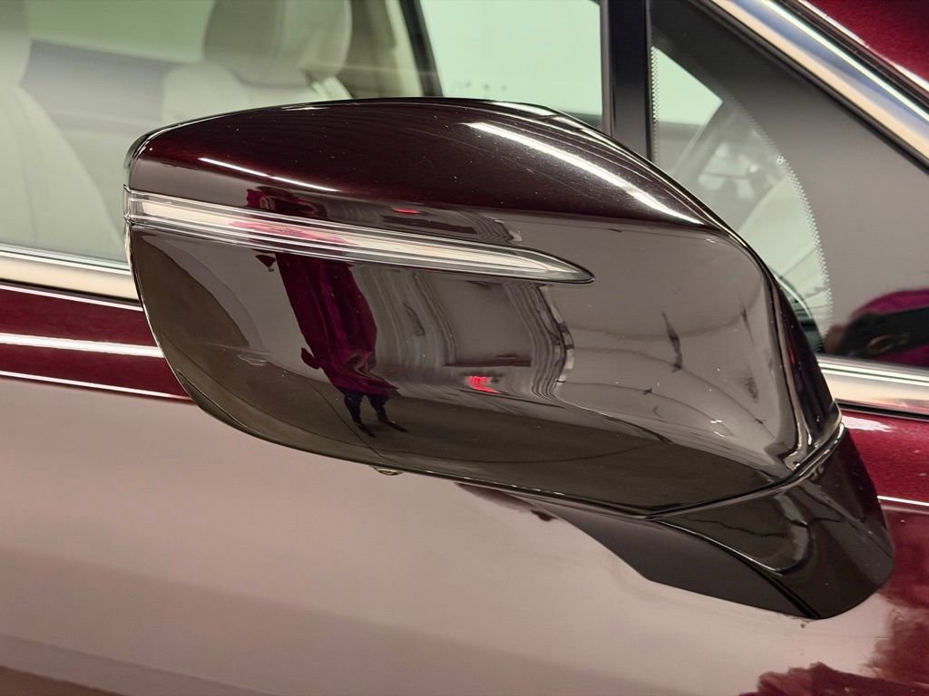 Certified 2022 Buick Enclave Avenir w/ Avenir Technology Package image 15