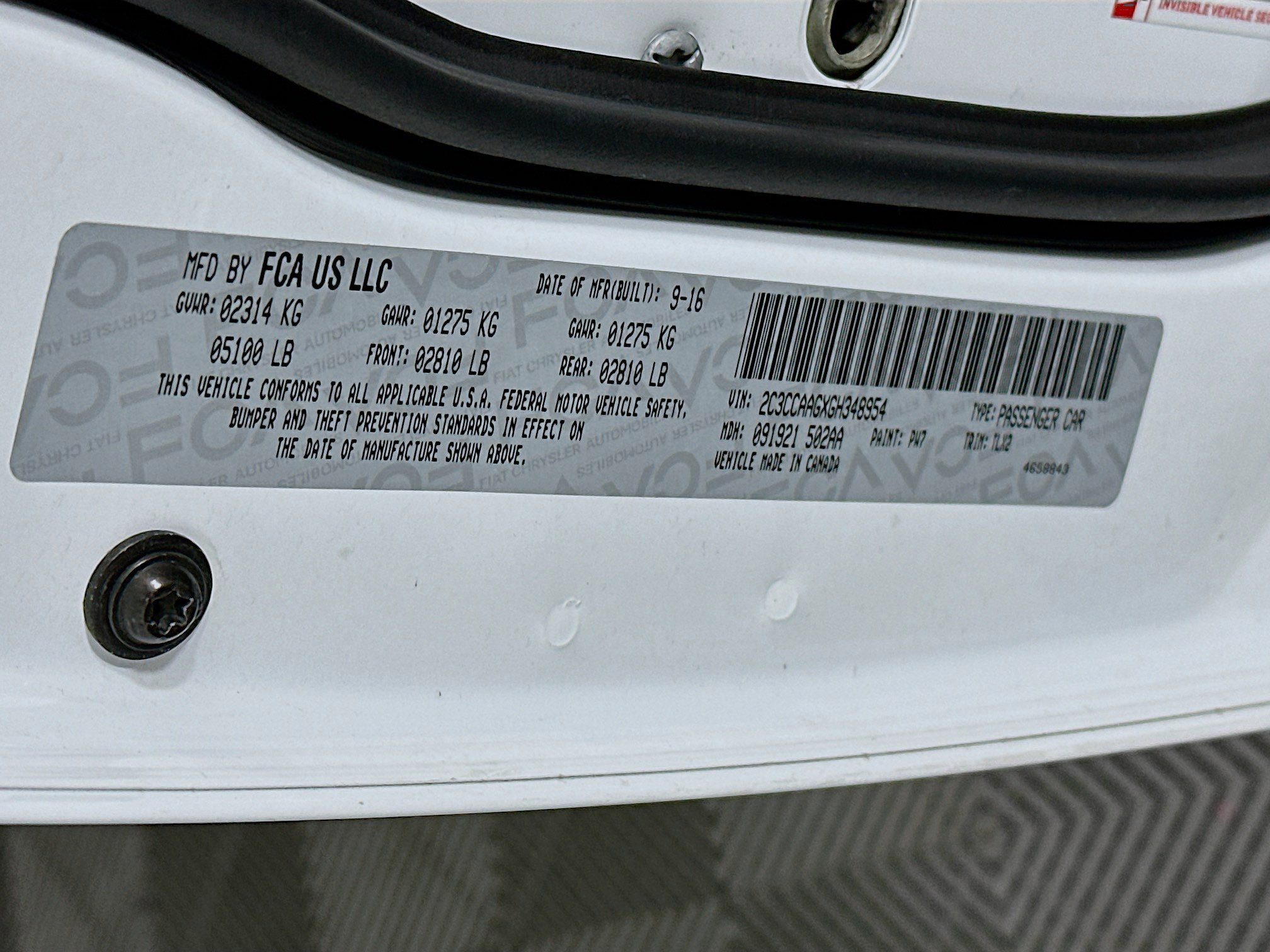 Used 2016 Chrysler 300 Limited RWD image 12